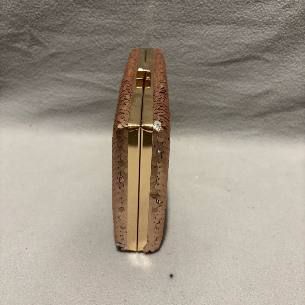 Urban Expressions Sequin Rose Gold Vegan Leather Clutch Snap Closure Chain Strap - Picture 4 of 7
